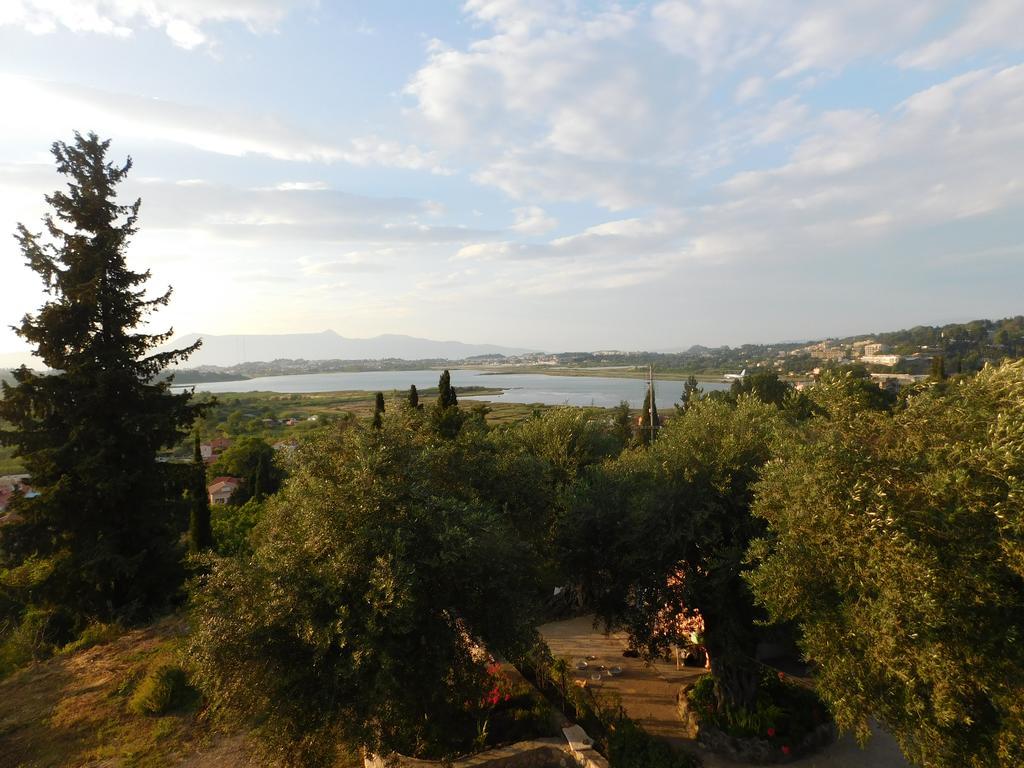 Villa Olga'S Hill Perama  Exterior foto
